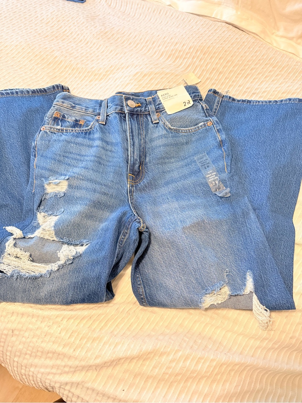 Blue Distressed Women's Jeans - Aeropostale